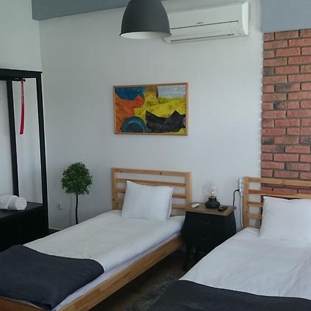 Hostel W5 Poznań Exteriör bild