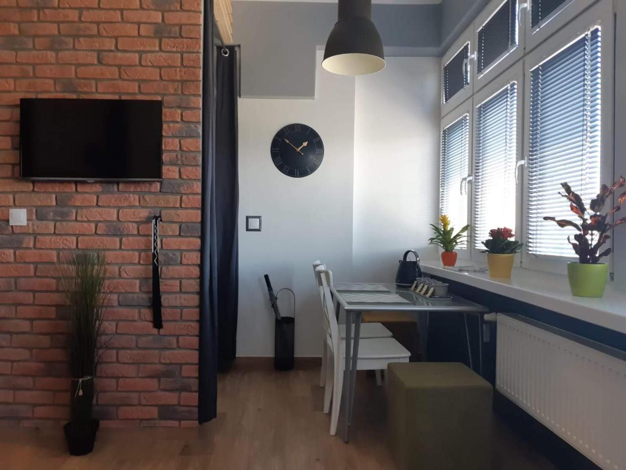 Hostel W5 Poznań Exteriör bild