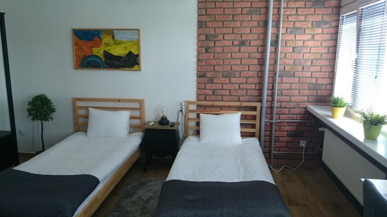 Hostel W5 Poznań Exteriör bild