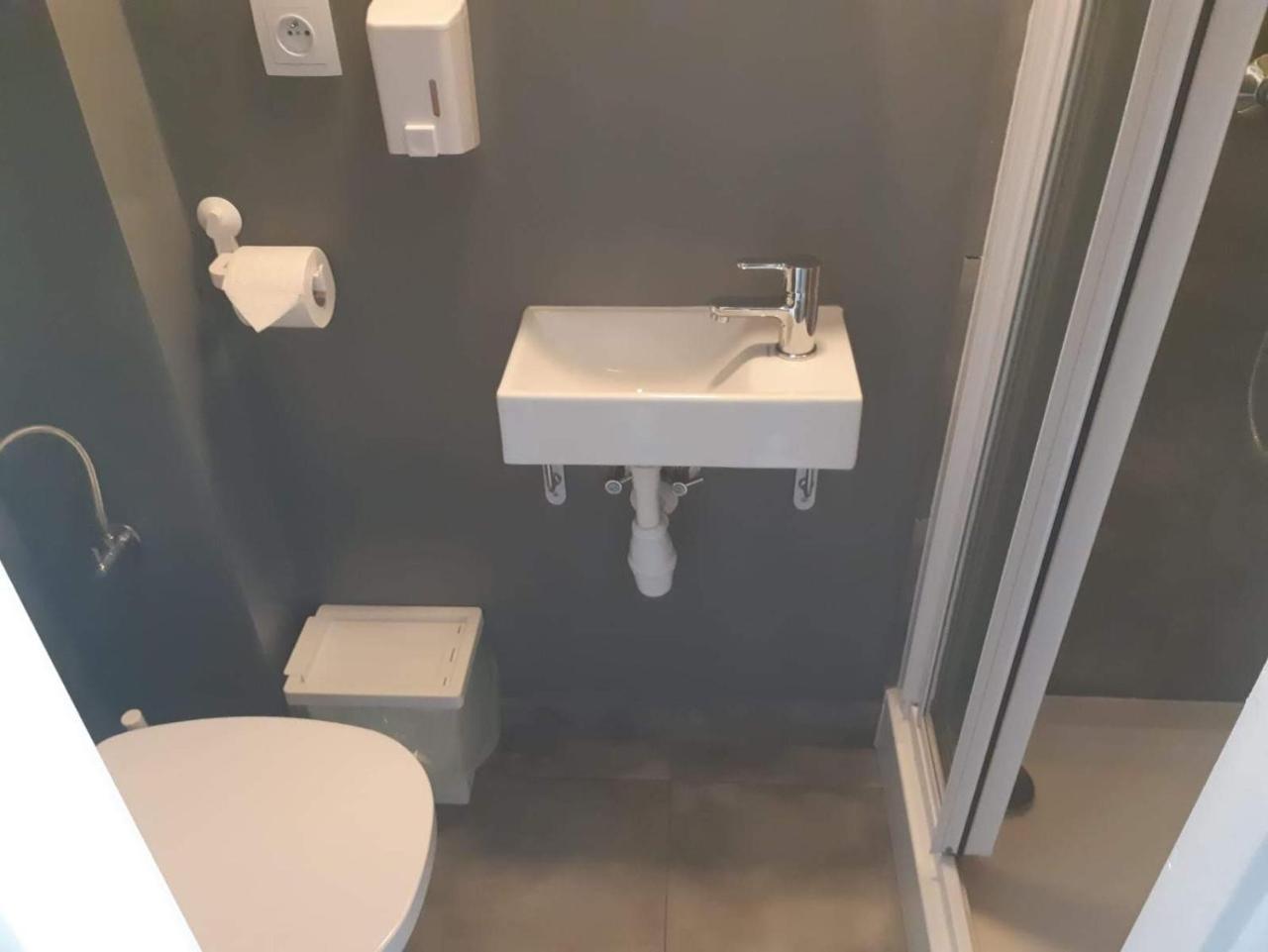 Hostel W5 Poznań Exteriör bild