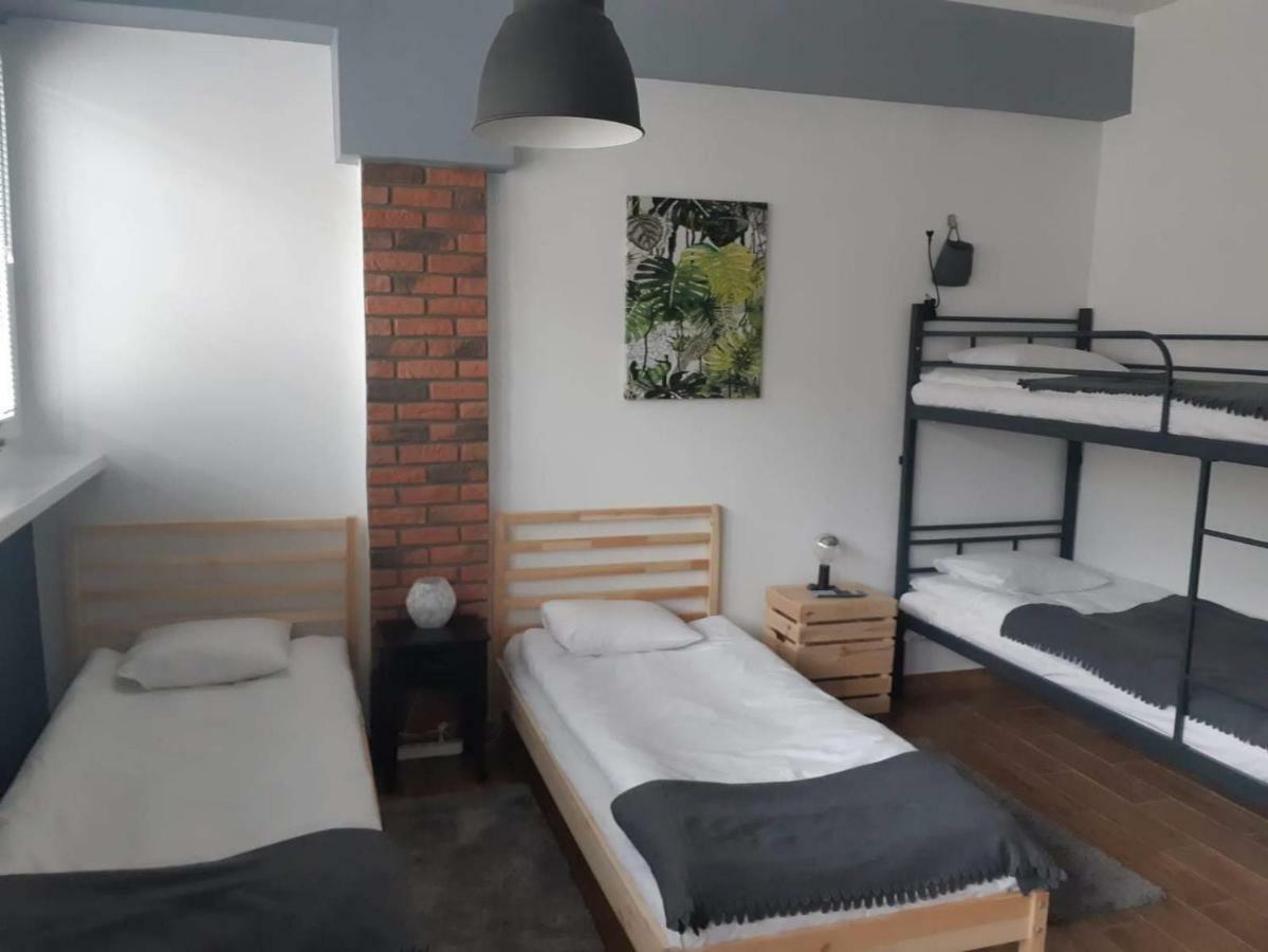 Hostel W5 Poznań Exteriör bild